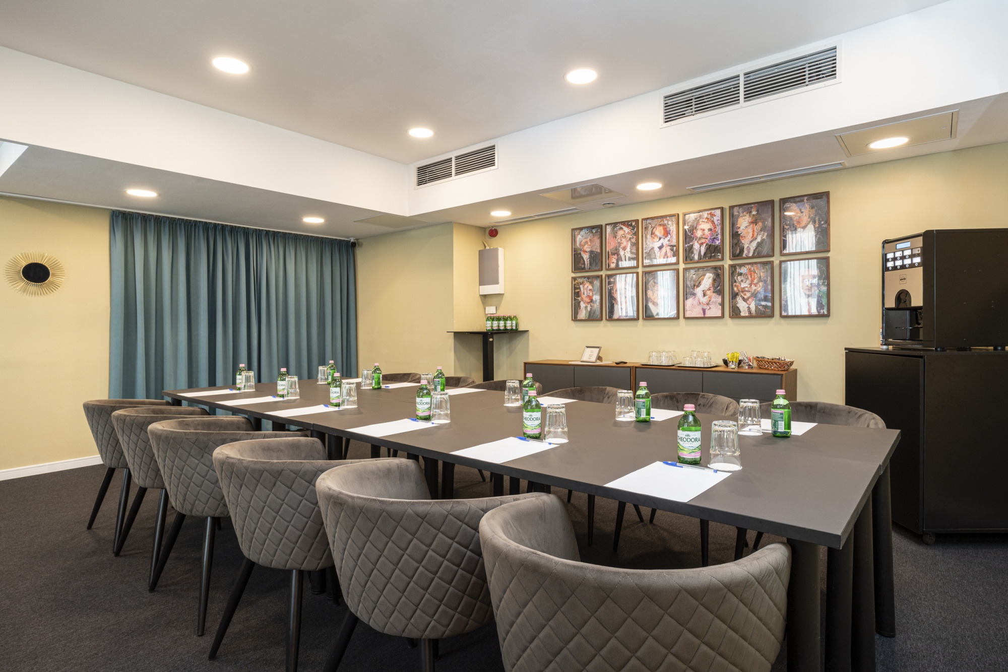 Suitable for Business Meetings and Conference